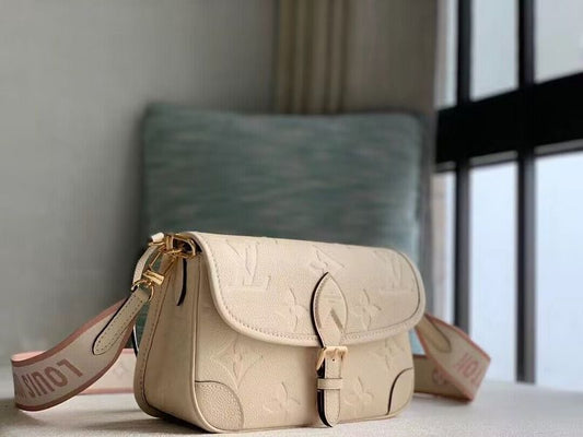 Alice bags - Louis Vuittons - 15618