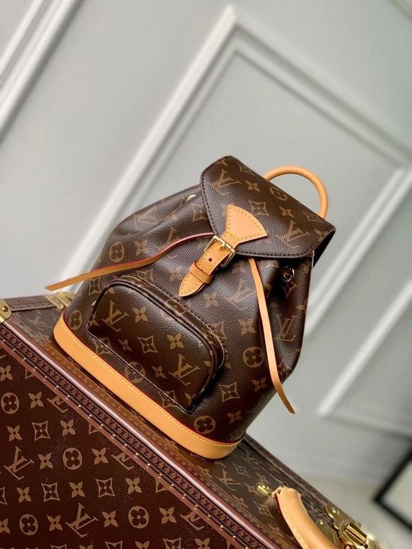 Alice Bags- Louis Vuittons - 15964