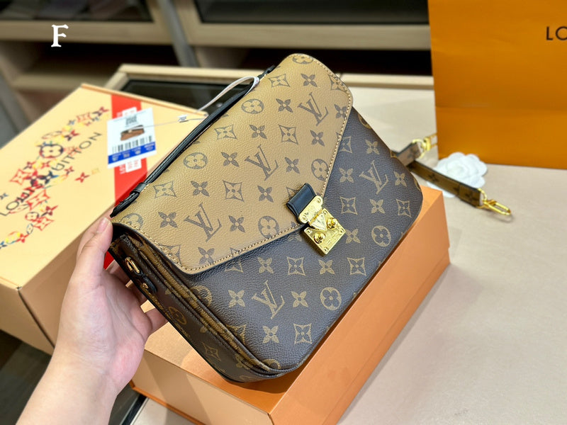 Alice bags - Louis Vuittons - 15033