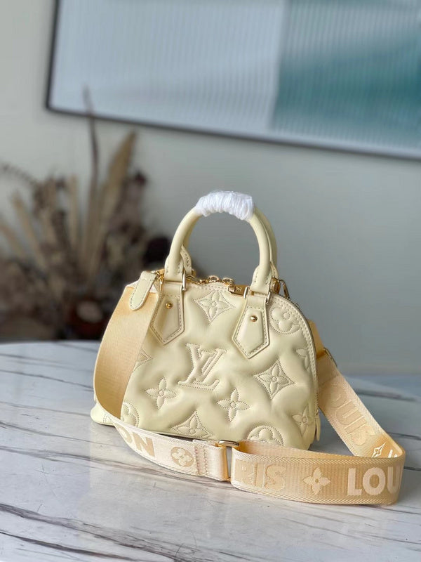 Alice Bags- Louis Vuittons - 16616