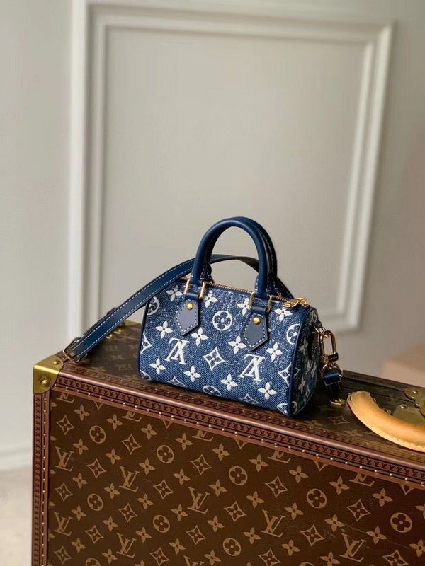 Alice Bags- Louis Vuittons - 16611