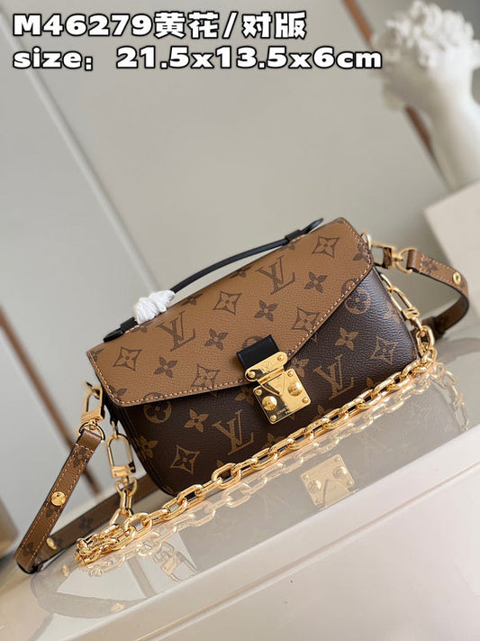 Alice Bags- Louis Vuittons - 15937
