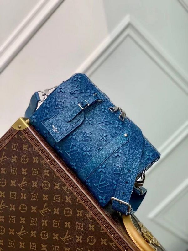 Alice Bags- Louis Vuittons - 15959