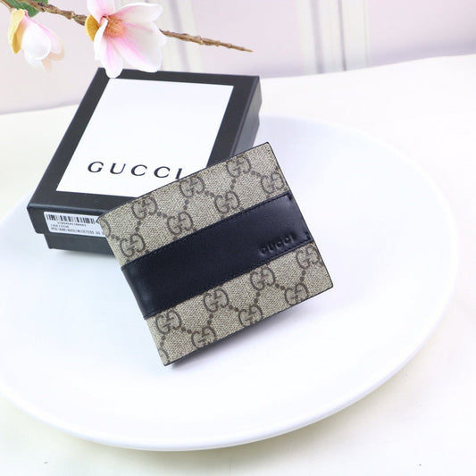 Gucci Luxury Bags 926