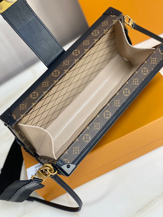 Alice Bags- Louis Vuittons - 16438
