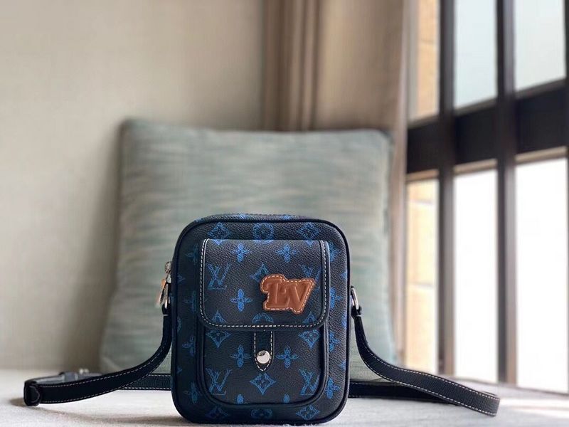 Alice Bags- Louis Vuittons - 16252