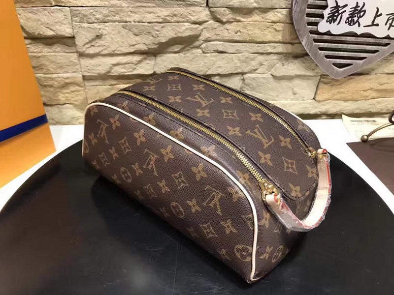 Alice bags - Louis Vuittons - 15589