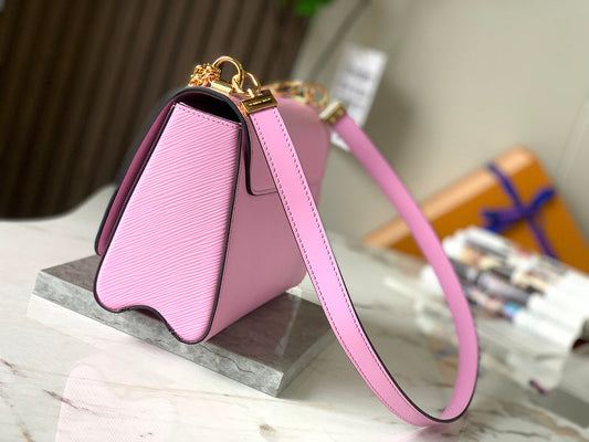 Alice Bags- Louis Vuittons - 16651