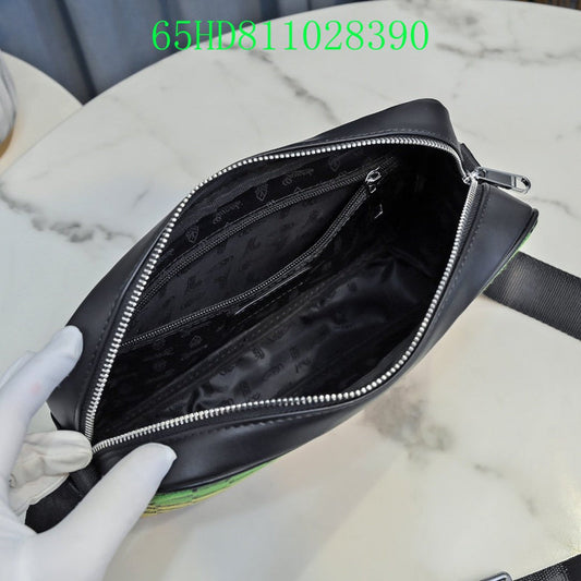 Gucci Bags - The Tote 827
