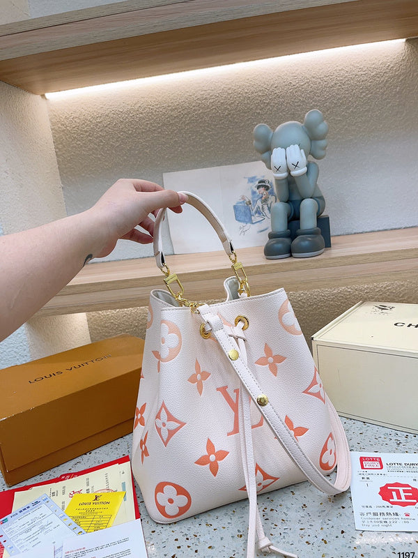 Alice bags - Louis Vuittons - 14863