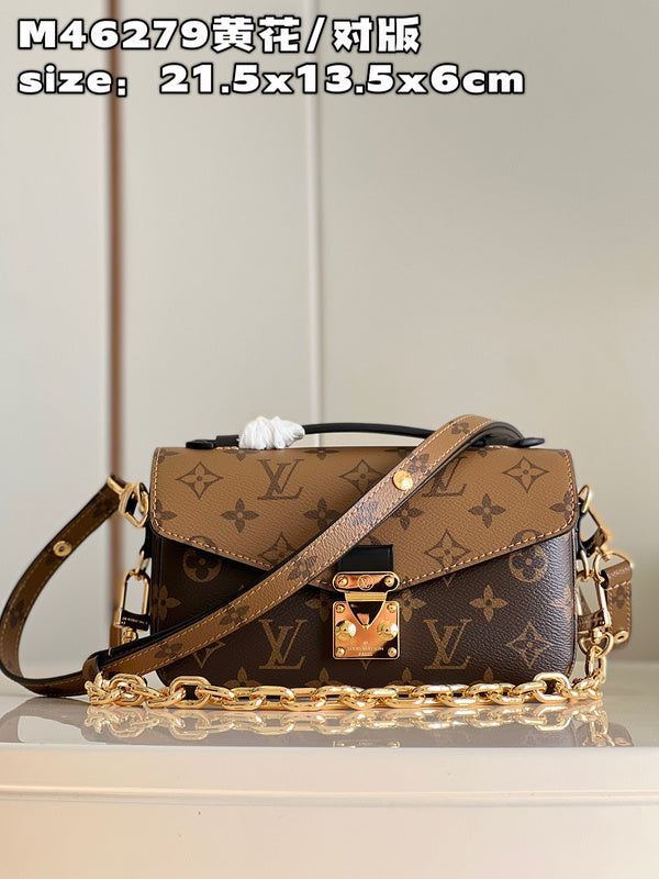 Alice Bags- Louis Vuittons - 15937