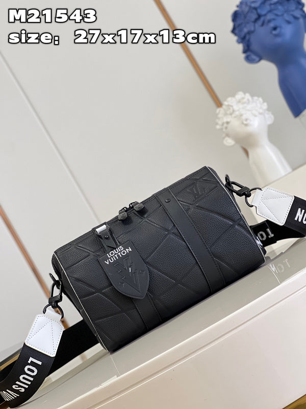 Alice Bags- Louis Vuittons - 16010