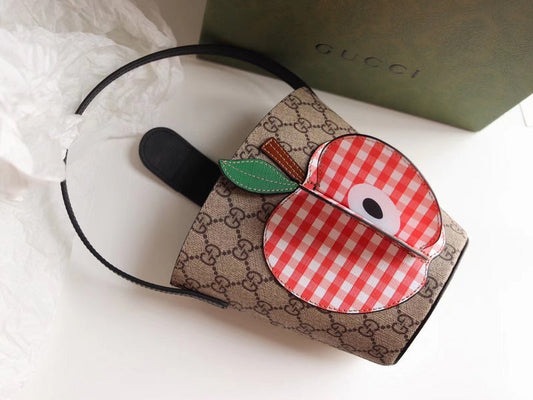 Gucci Luxury Bags 1272