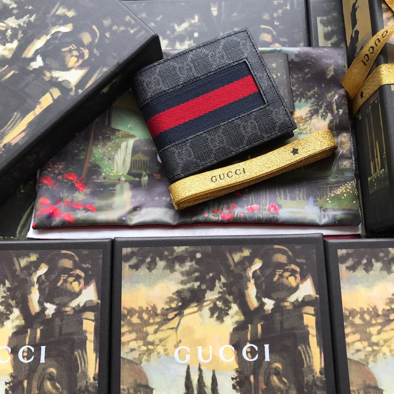 Gucci Luxury Bags 953