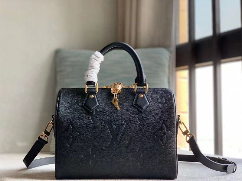 Alice bags - Louis Vuittons - 15684