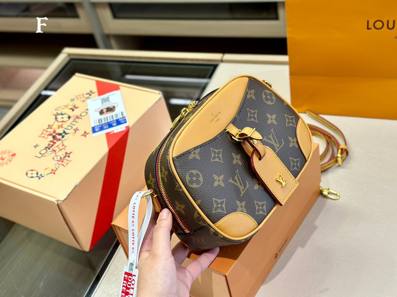 Alice bags - Louis Vuittons - 15035