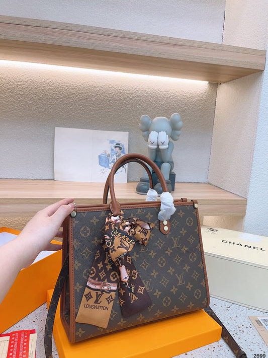 Alice bags - Louis Vuittons - 14901