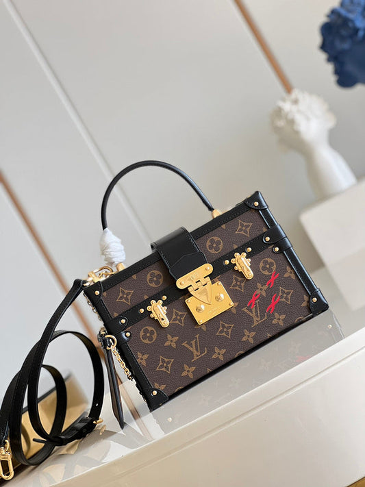 Alice Bags- Louis Vuittons - 16119