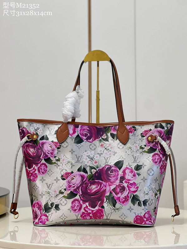 Alice Bags- Louis Vuittons - 16205