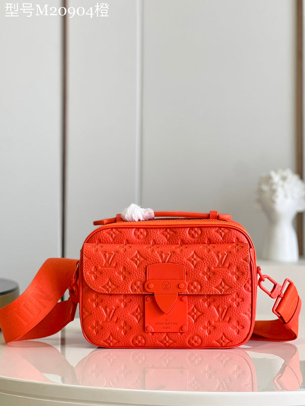 Alice Bags- Louis Vuittons - 16415