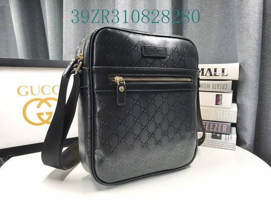 Gucci Bags - The Tote 883