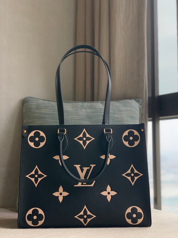 Alice Bags- Louis Vuittons - 16167
