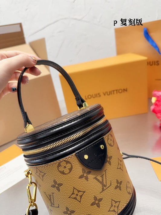 Alice bags - Louis Vuittons - 14956