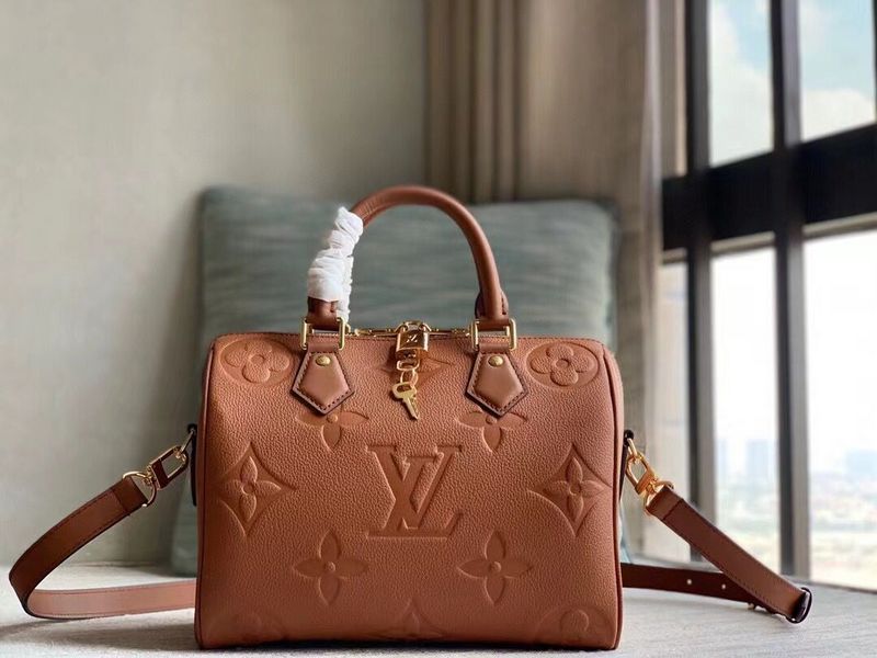 Alice Bags- Louis Vuittons - 16250