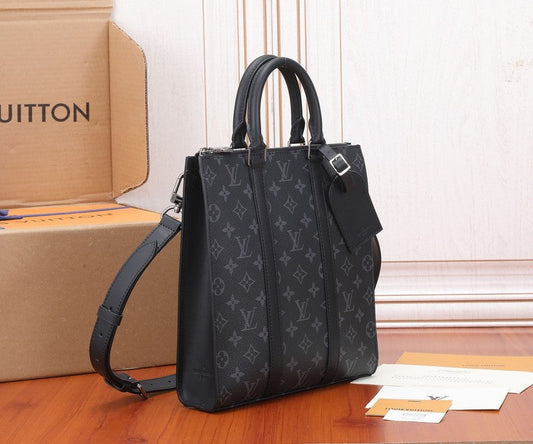 Alice Bags- Louis Vuittons - 16519