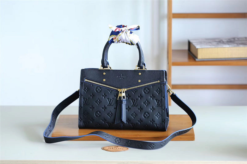 Alice bags - Louis Vuittons - 7952