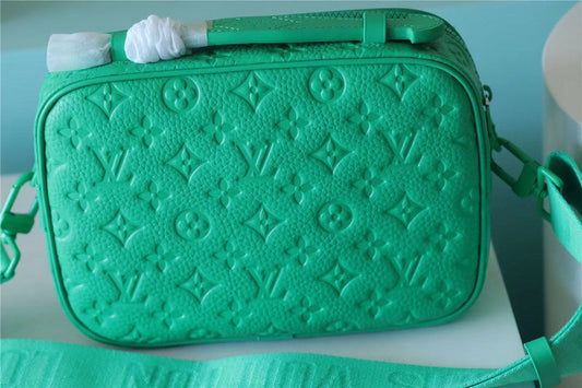 Alice bags - Louis Vuittons - 10082