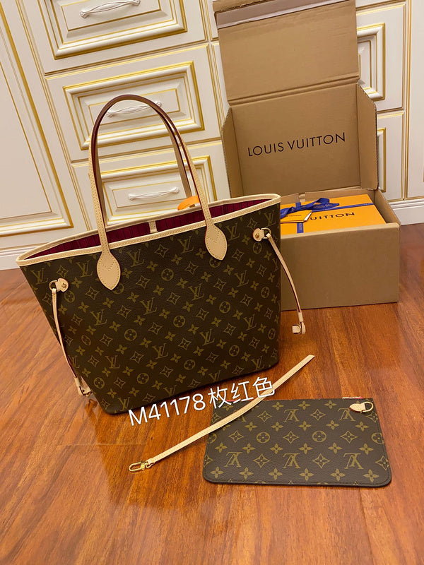 Alice Bags- Louis Vuittons - 16076