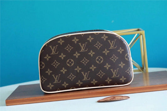 Alice bags - Louis Vuittons - 10671