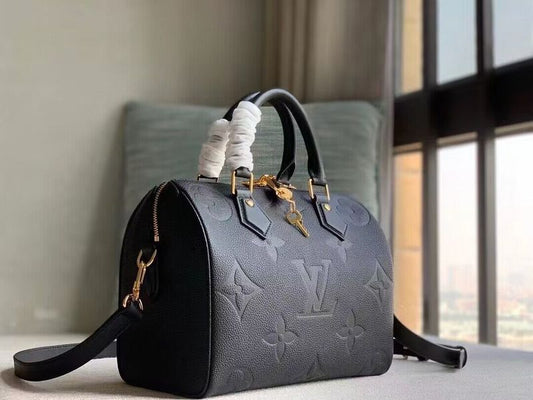 Alice bags - Louis Vuittons - 15684