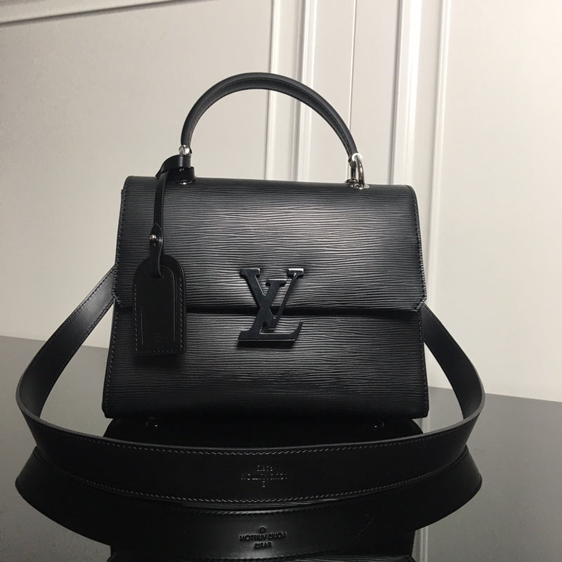 Alice Bags- Louis Vuittons - 15859