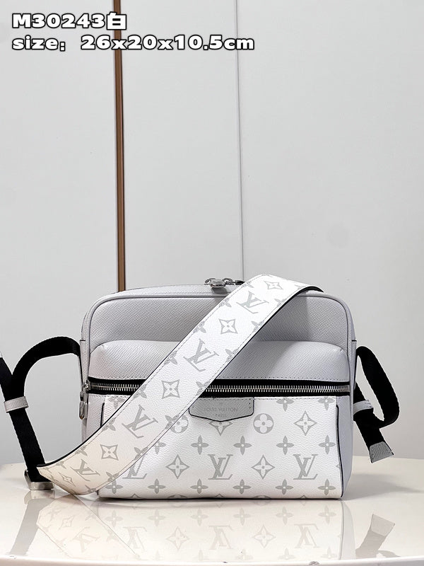 Alice bags - Louis Vuittons - 15387