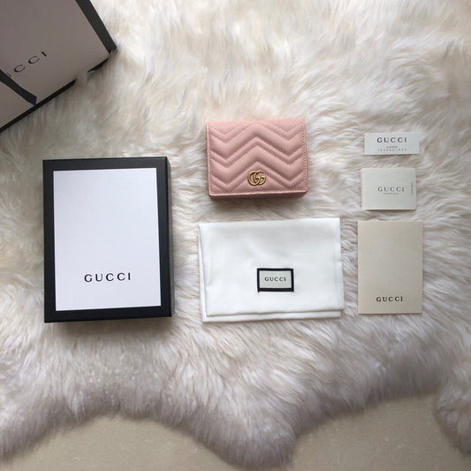 Gucci Luxury Bags 931