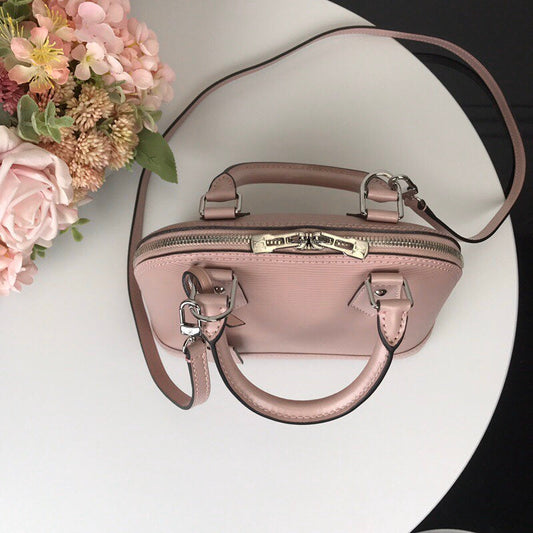 Alice Bags- Louis Vuittons - 16346
