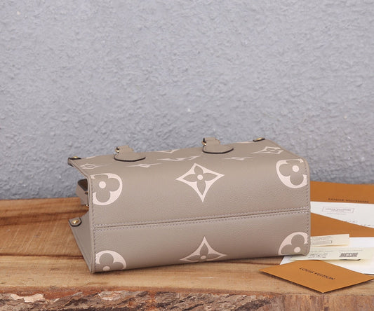 Alice Bags- Louis Vuittons - 16737