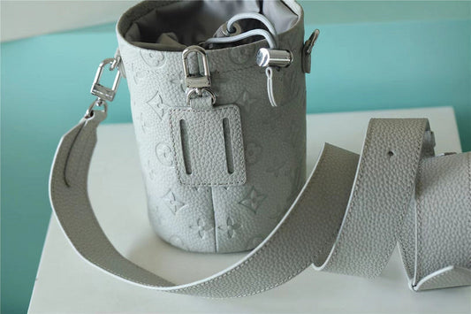 Alice bags - Louis Vuittons - 10000