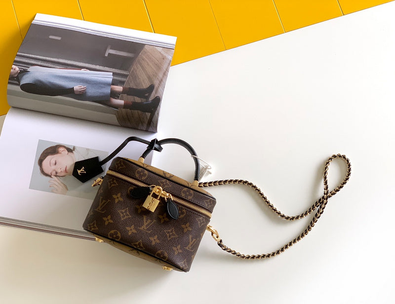 Alice Bags- Louis Vuittons - 16305