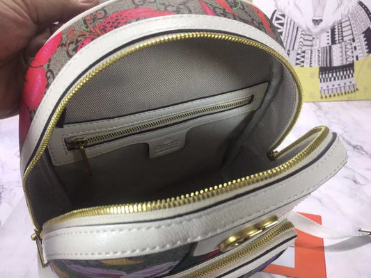 Gucci Bags - The Tote 1062