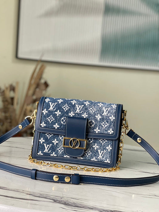Alice Bags- Louis Vuittons - 16273