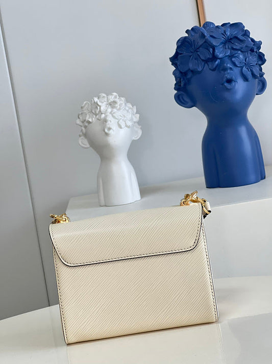 Alice Bags- Louis Vuittons - 16614