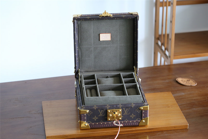 Alice bags - Louis Vuittons - 9550