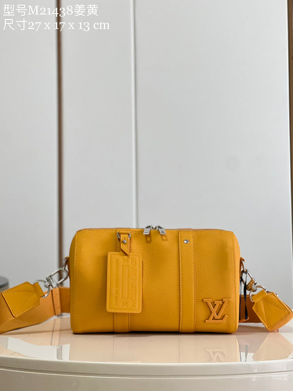 Alice Bags- Louis Vuittons - 16131