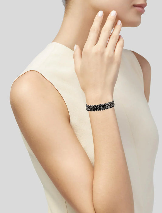 Gucci Lionhead Mane Cuff Bracelet in Silver