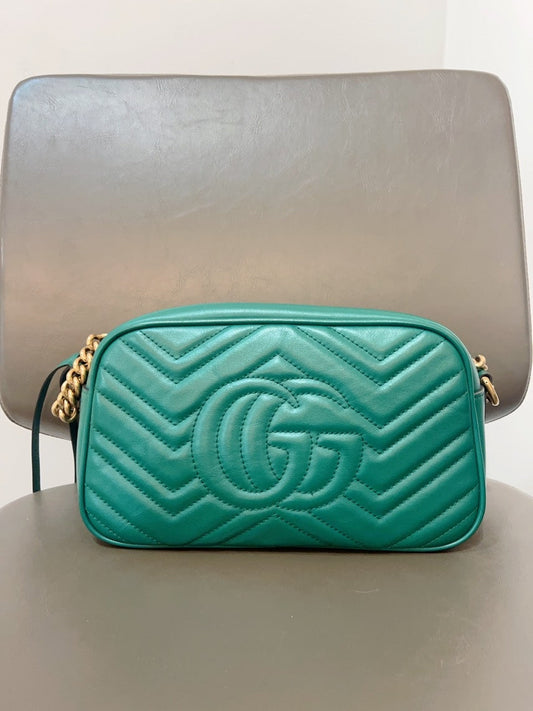 Gucci GG Marmont Matelassé Leather Emerald Green Camera Bag - Preloved Crossbody