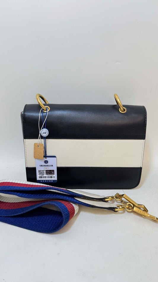 Gucci Crossbody Bag Queen Bee Black Leather
