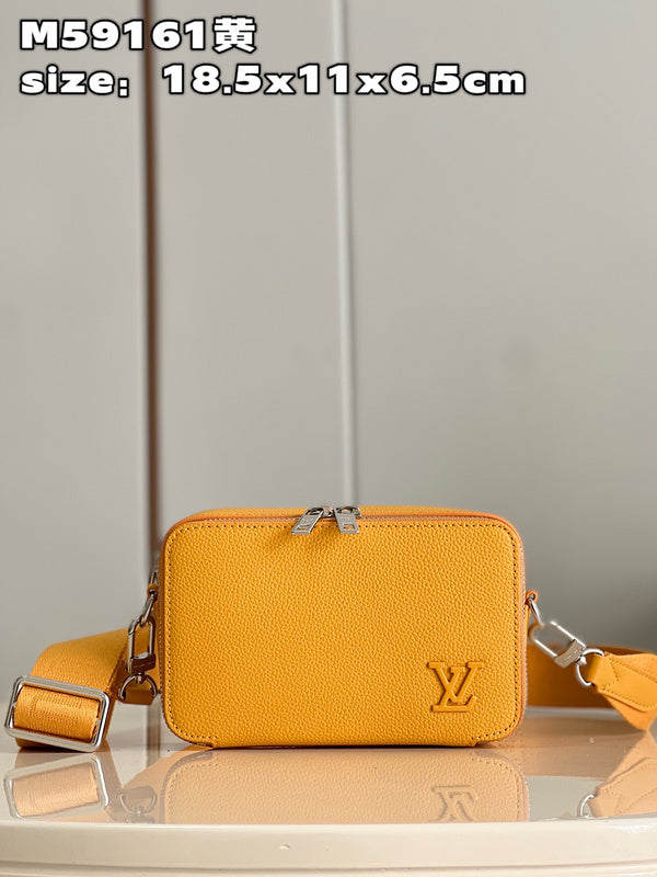 Alice Bags- Louis Vuittons  - 15943
